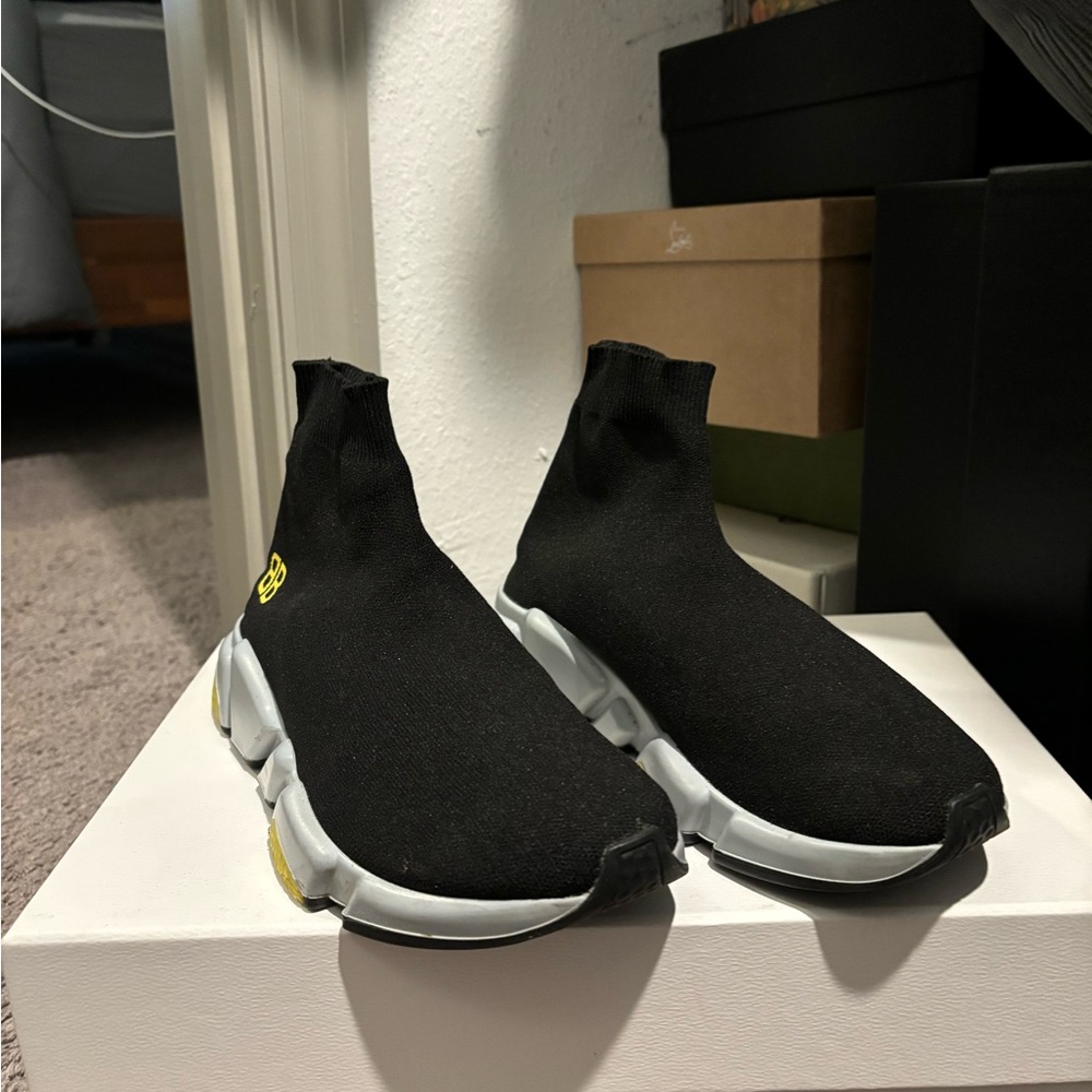 Balenciaga Speed Sneakers size 7 men